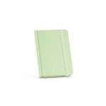 Libreta con tapa dura de papel reciclado A6 hojas a rayas color verde pastel