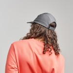 Gorra deportiva de poliéster reciclado con banda anti sudor 105 g/m2 vista 3