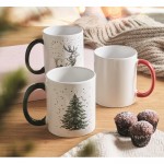 Taza de cerámica con diseño navideño y asa a juego 300ml color rojo vista bodegón