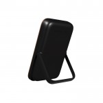 Powerbank elegante y pequeña ideal para llevar 5000 mAh color negro vista ángulo trasero izquierdo