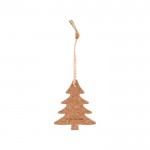 Adorno navideño hecho de corcho en forma de árbol con cordón color marrón vista principal