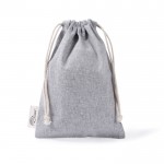 Bolsa de algodón y poliéster reciclado con cierre de cordones 120 g/m2 color gris primera vista