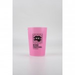 Vaso de plástico sin BPA traslúcido con bordes vista quinta