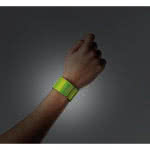 Pulseras personalizadas reflectantes PVC color amarillo tercera vista