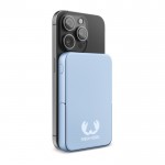 Powerbank con función de soporte para móvil Fresh 'n Rebel 5.000 mAh color azul pastel tercera vista