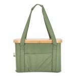 Cesta de picnic con tapa de madera y bolsa nevera en el interior color verde oliva