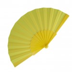 Abanico de poliéster en colores con mango de plástico personalizable color amarillo segunda vista