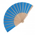 Abanico de RPET en colores con mango de madera personalizable color azul claro segunda vista