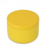 Vela de cera vegetal en tarro de acero reciclado circular color amarillo
