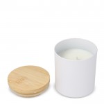 Vela de cera vegetal en tarro de aluminio reciclado metalizado color blanco quinta vista