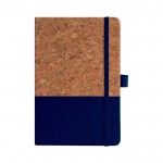 Libreta de corcho y piel vegana con correa elástica a juego A5 color azul oscuro segunda vista