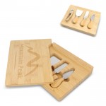 Set en caja de bambú personalizable con utensilios para queso y vino