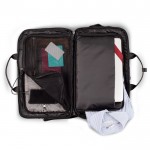 Bolsa de viaje de RPET con doble compartimiento para ropa 23L color negro sexta vista
