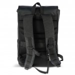 Mochila para portátil de RPET con bolsillos laterales 15'' color negro cuarta vista