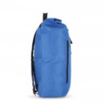 Mochila rolltop de RPET con pequeña cremallera frontal 20L color azul tercera vista