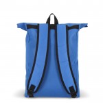 Mochila rolltop de RPET con pequeña cremallera frontal 20L color azul quinta vista