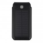 Batería externa y linterna recargable con energía solar color negro cuarta vista