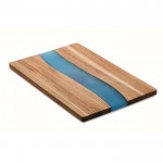 Tabla de cortar de madera de acacia con detalle azul de resina epoxi color madera sexta vista