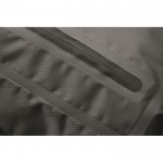 Mochila roll top impermeable de poliéster con cremallera al frente 30L color gris oscuro vista fotografía tercera vista
