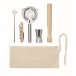 Kit para cóctel con 5 instrumentos claves en una bolsa de algodón color beige segunda vista