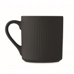 Taza de cerámica de color mate con un acabado en relieve 340ml color negro tercera vista