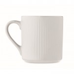 Taza de cerámica de color mate con un acabado en relieve 340ml color blanco tercera vista
