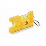 Llavero con doble nivel de burbuja, regla de 7cm  y base magnética color amarillo vista principal