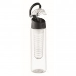 Botella de agua con infusor extraíble en el centro y asa de transporte color negro segunda vista