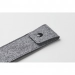Estuche con cierre a botón de fieltro RPET para 2 bolígrafos color gris vista fotografía cuarta vista