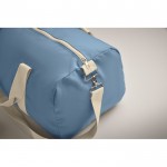 Bolsa de tejido reciclado con doble asa ajustable y desmontable color turquesa vista fotografía cuarta vista