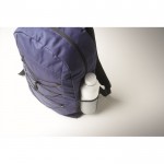 Mochila de poliéster RPET con bolsillos de malla a ambos lados color azul vista fotografía cuarta vista