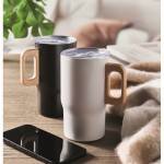 Taza de acero inoxidable reciclado con asa de madera 350ml color blanco vista bodegón