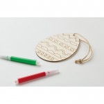 Set para pintar de un huevo de pascua para colgar y 4 rotuladores color madera vista fotografía cuarta vista