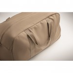 Bolsa de viaje monocromática de tejido reciclado con doble asa color caqui vista fotografía cuarta vista