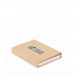 Set de bloc de notas con notas adhesivas y set de escritura color beige vista de impresión