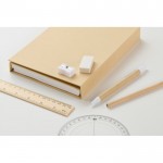 Set de bloc de notas con notas adhesivas y set de escritura color beige vista fotografía quinta vista