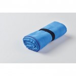 Toalla deportiva de microfibra con correa para cierre 200 g/m2 color azul vista fotografía cuarta vista