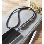 Lanyard para colgar el móvil con cable de carga incluido 60 W color negro vista bodegón principal