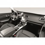 Cargador inalámbrico magnético para coche con anillo magnético color negro segunda vista fotografía