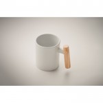 Taza de cerámica con original asa recta de madera 320ml color blanco vista fotografía tercera vista