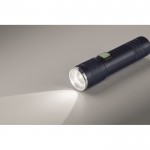 Linterna de aluminio reciclado extensible con 3 ajustes de luz y zoom color azul marino vista fotografía tercera vista