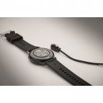 Smartwatch inalámbrico a prueba de agua con correa de silicona color negro vista fotografía sexta vista