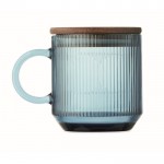 Taza original de cristal estriado con tapa de madera de acacia 300ml color azul transparente sexta vista