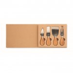 Set de 4 cuchillos para queso con mangos de madera de caucho color madera