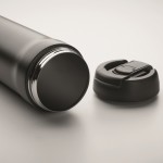 Vaso antifugas de acero inoxidable con tapa, pajita y correa 700ml color negro vista fotografía quinta vista