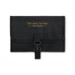Bolsa de accesorios de viaje para regalar color Negro cuarta vista con logo