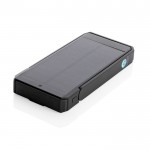 Powerbank de plástico reciclado con panel de carga solar 10.000 mAh color negro cuarta vista