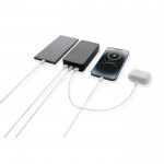 Batería externa ecológica de 20.000 mAh con 3 puertos de carga color negro quinta vista