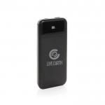 Powerbank con cables integrados pantalla digital 10.000 mAh color negro vista con logo