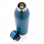 Botella promocional de acero reciclado color azul cuarta vista